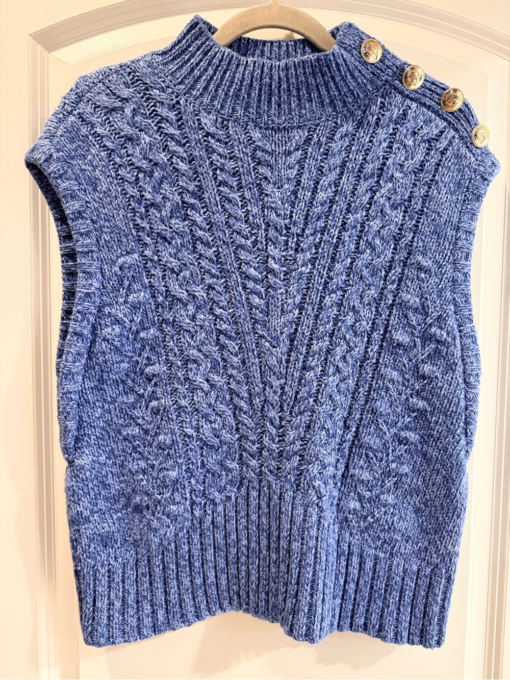 NWOT Talbots Light Blue Cable Knit Sweater Vest Medium